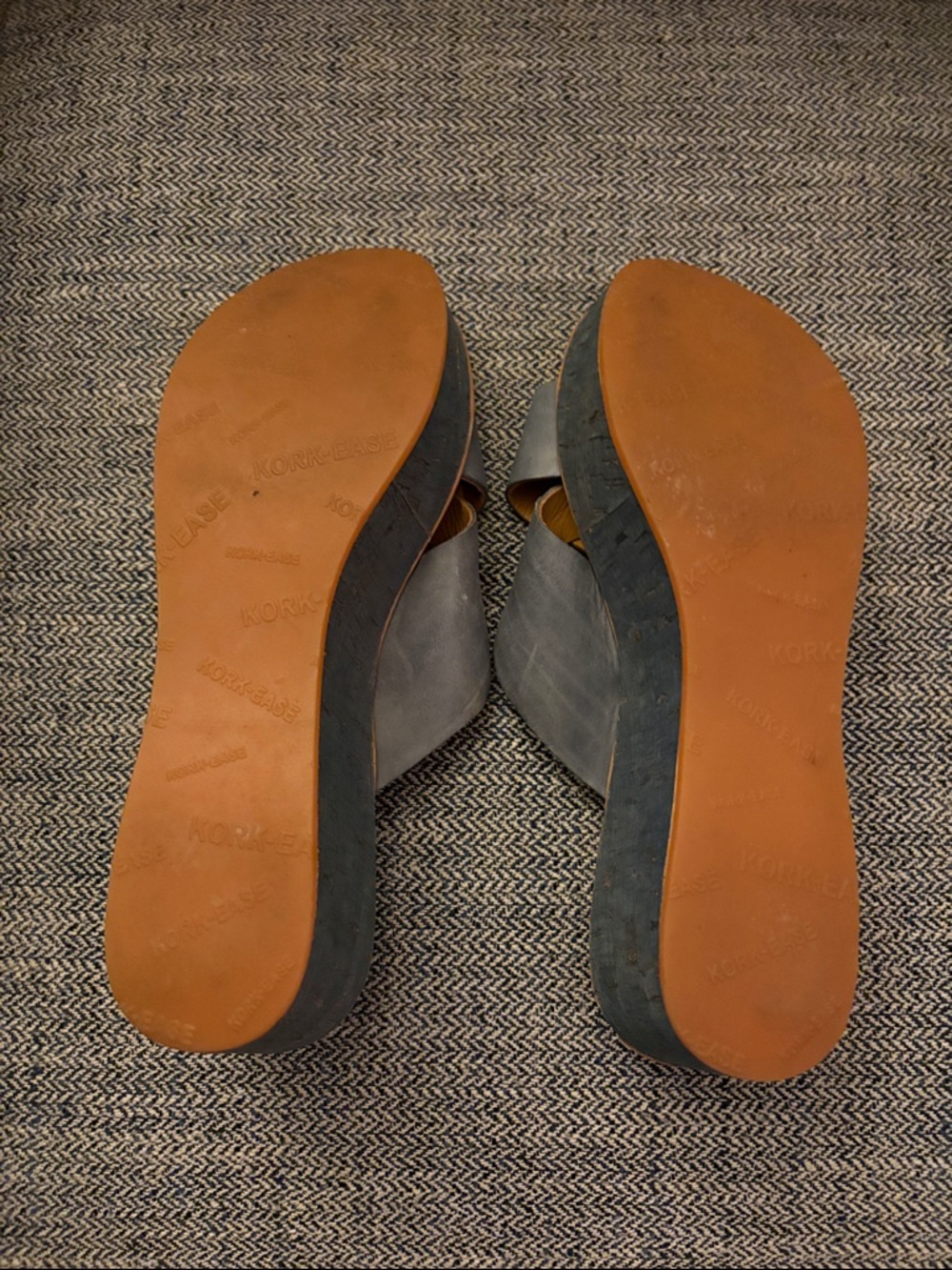 Kork-Ease Women's Blue Crisscross Leather Slide Sandals-size 7 - Picture 4 of 5